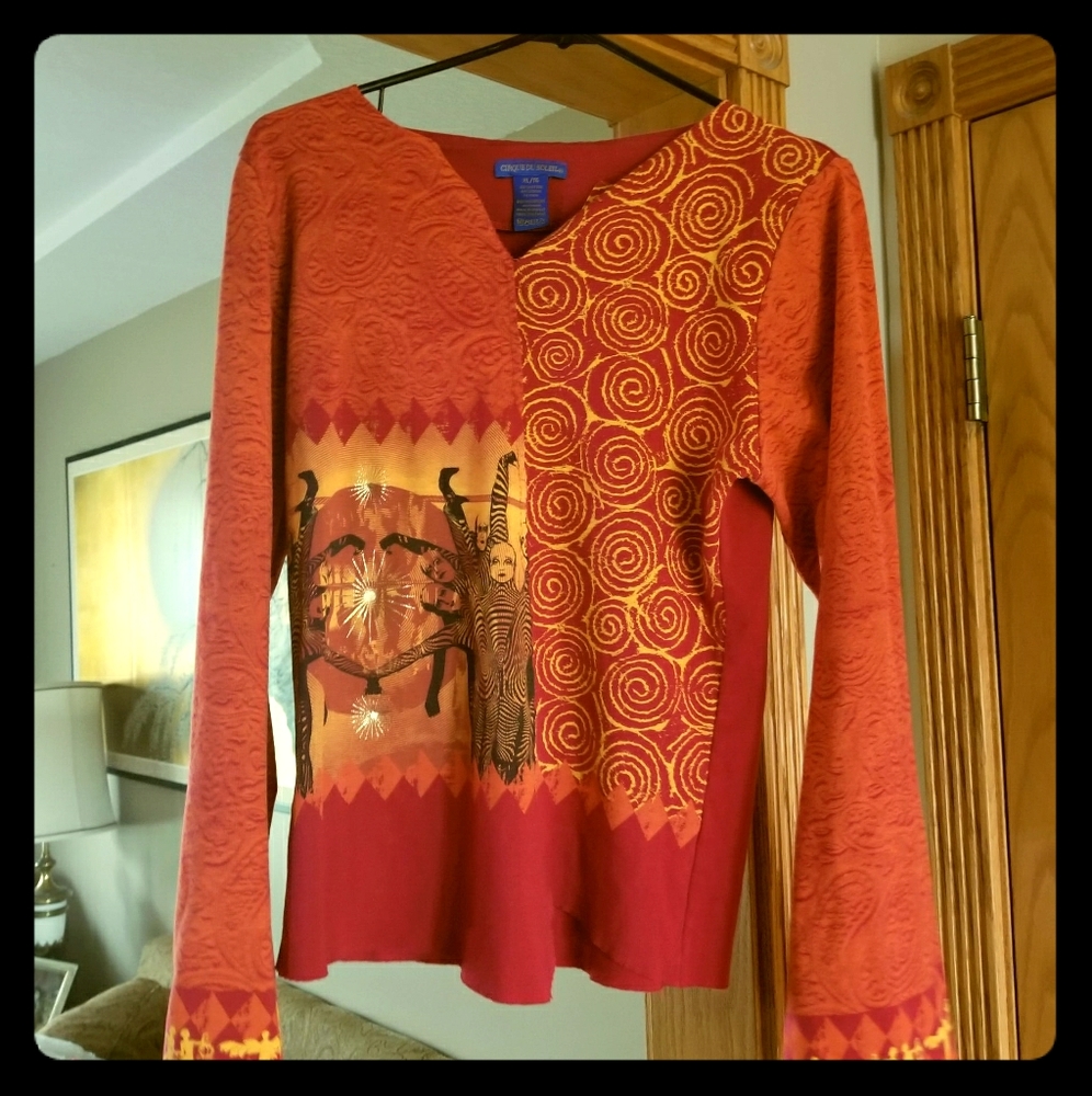 Asymmetrical long-sleeved cotton shirt